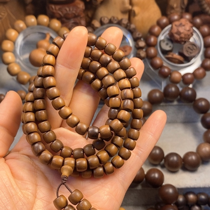 檀香木手串/手链老山檀奶香味黑肉直切微瑕6*7