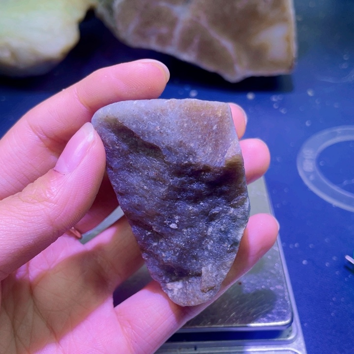 未镶嵌和田玉（糖玉）珠宝半成品