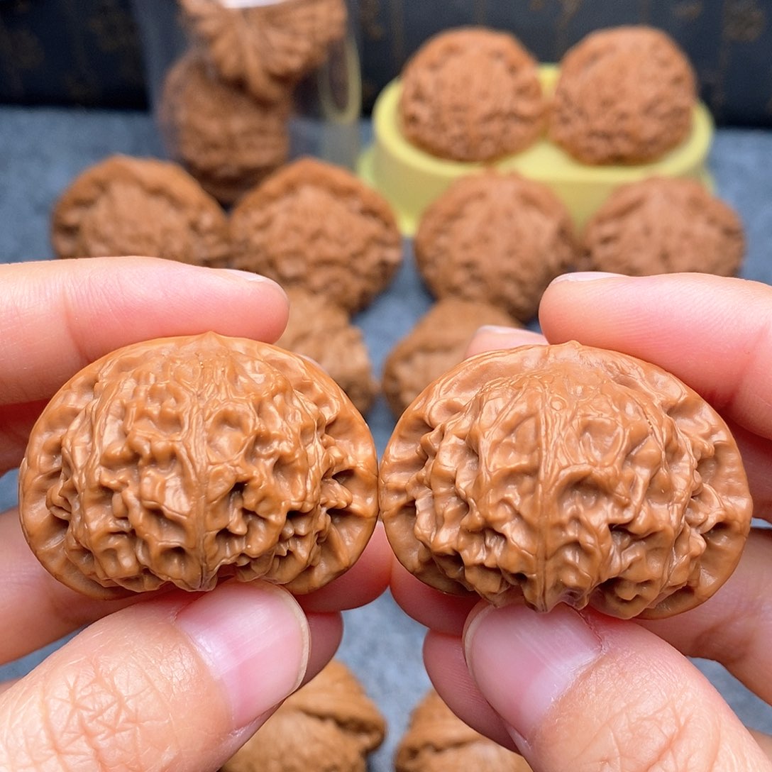 文玩核桃把件肉球宫灯40.8尺精品