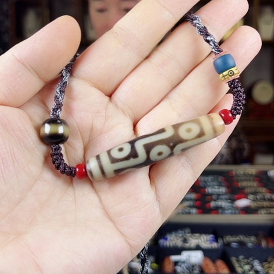 玛瑙/玉髓颈饰合金