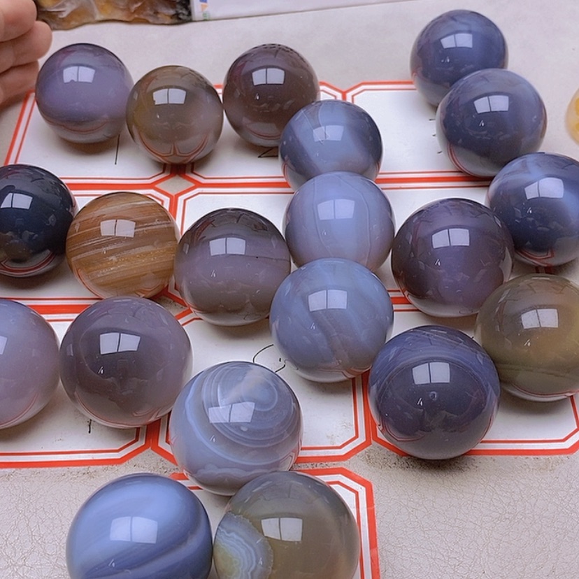 【闪购商品】玛瑙/玉髓未镶嵌珠宝半成品1*灯