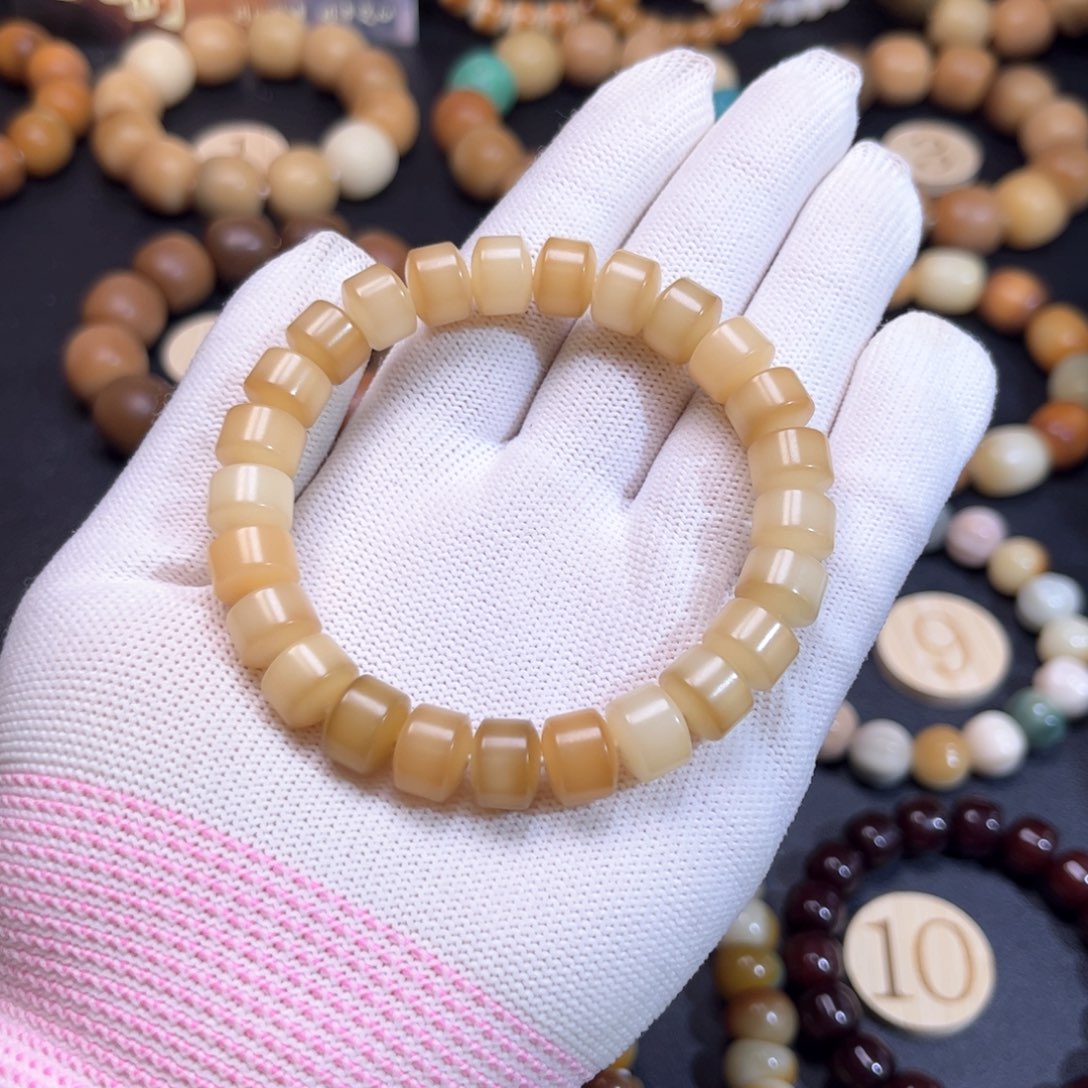 菩提根/象牙果吊坠金轮卡10