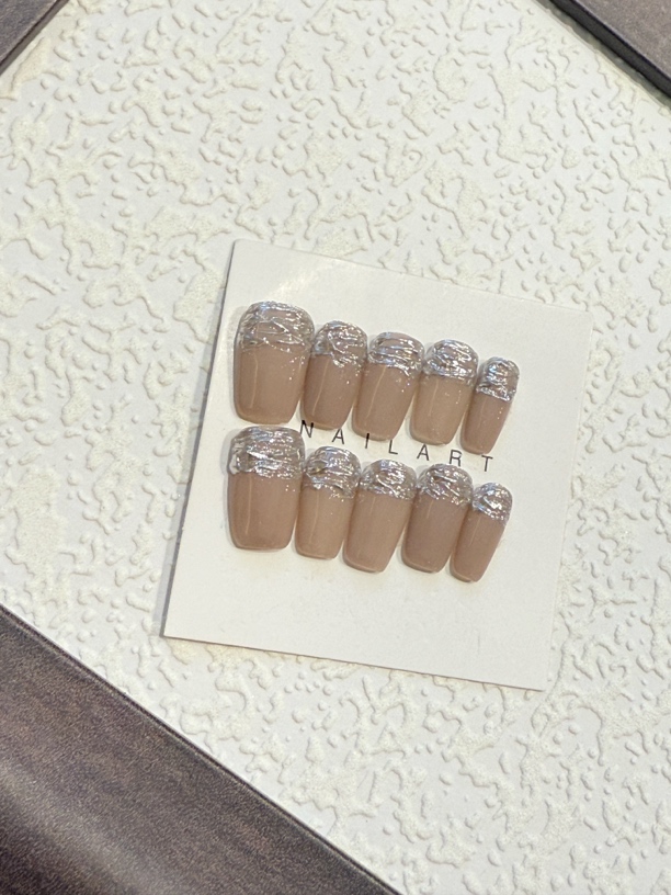 543.纯手工穿戴甲