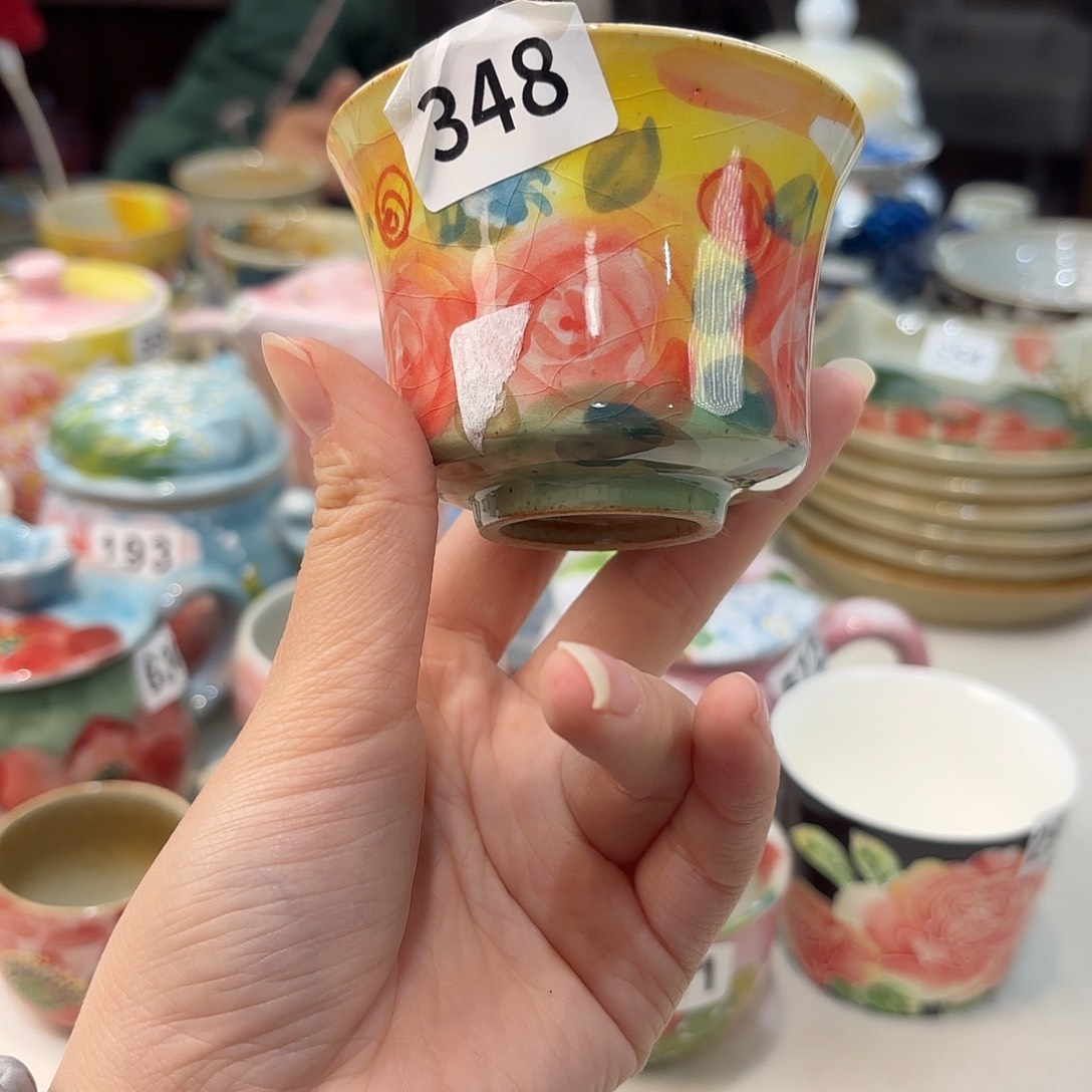 瓷片兔兔好可爱呀打