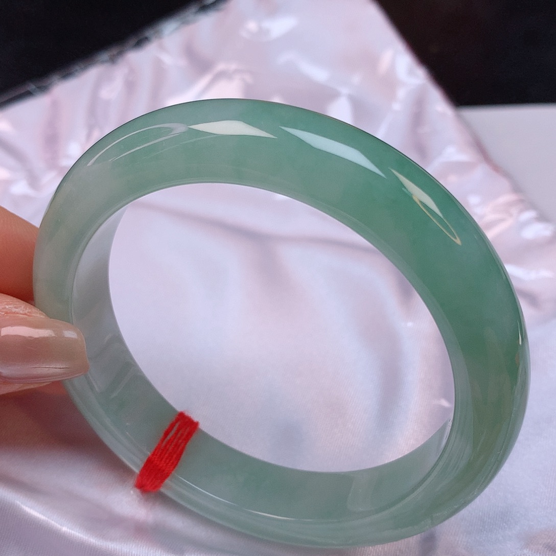 【闪购商品】翡翠手镯未镶嵌58翡翠手镯
