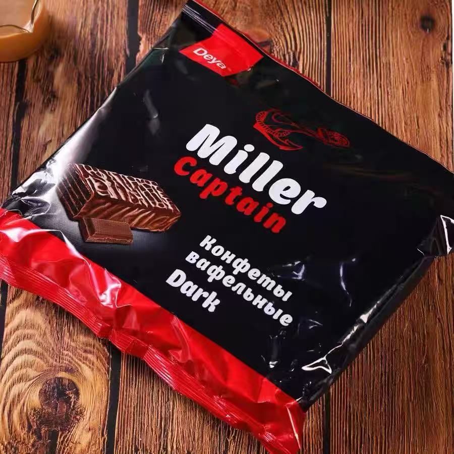 乌兹别克进口黑巧克力味威化饼干