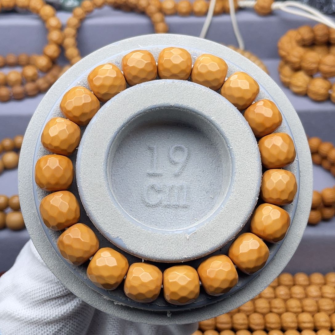 猴头核桃手串钻石面手串