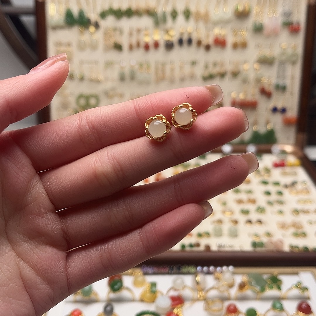 和田玉银S925镀金镶嵌耳饰