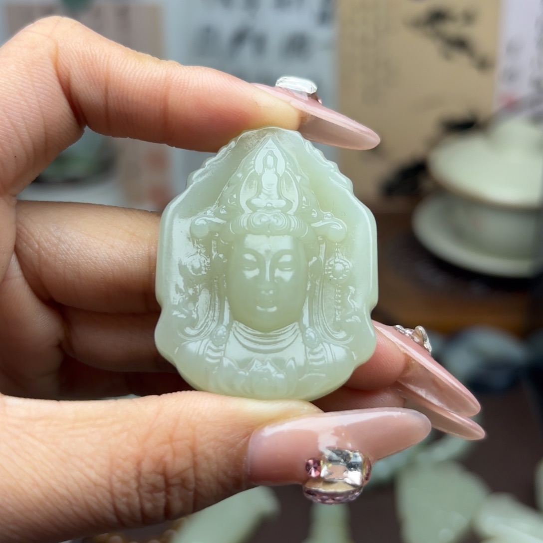 和田玉颈饰未镶嵌