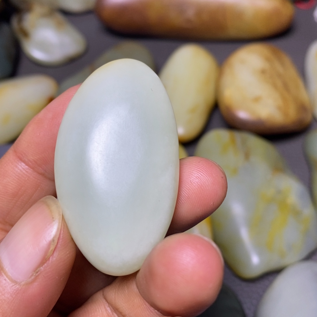 未镶嵌和田玉挂件