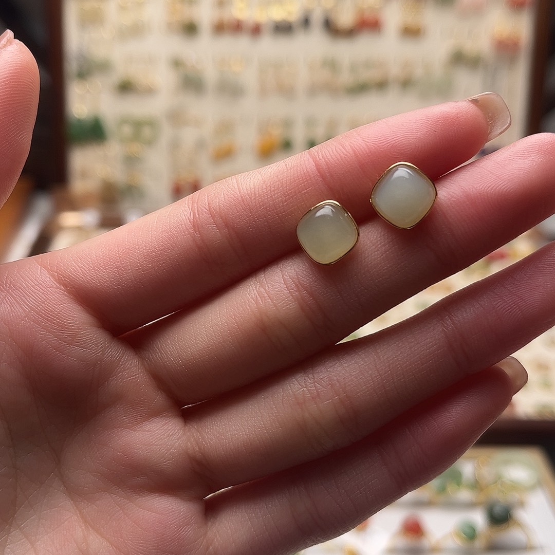 和田玉银S925镀金镶嵌耳饰