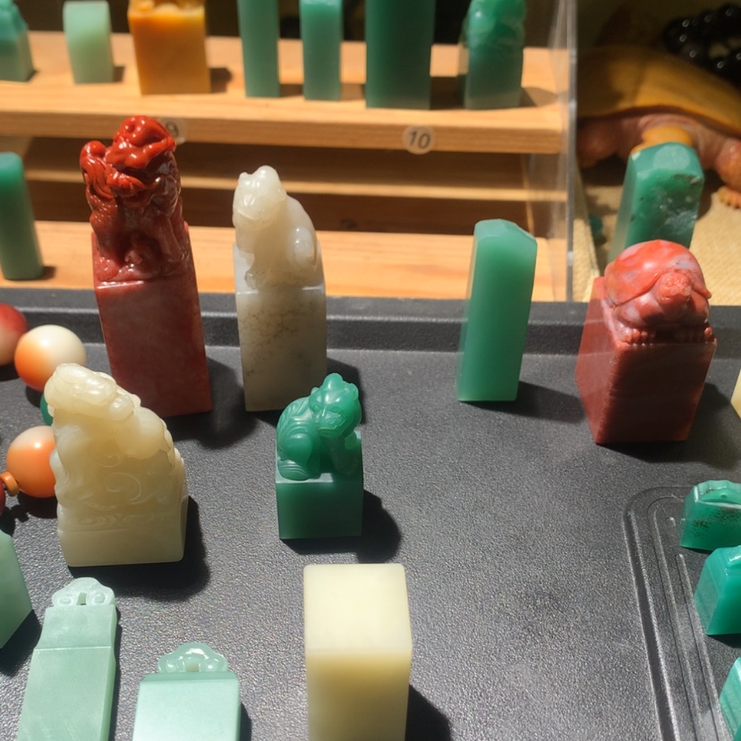 【闪购商品】老挝石只****师奶奶表哥c吃饭给姑姑