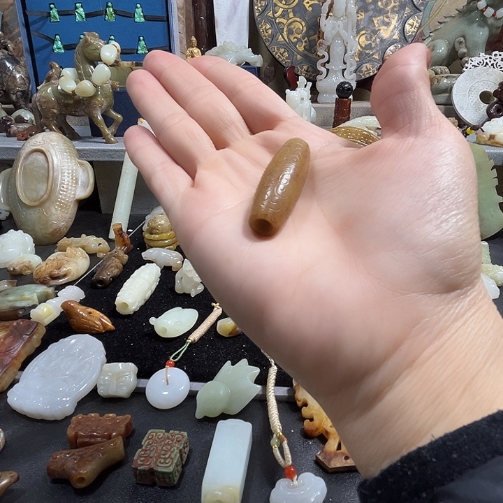 和田玉（糖玉）未镶嵌车挂