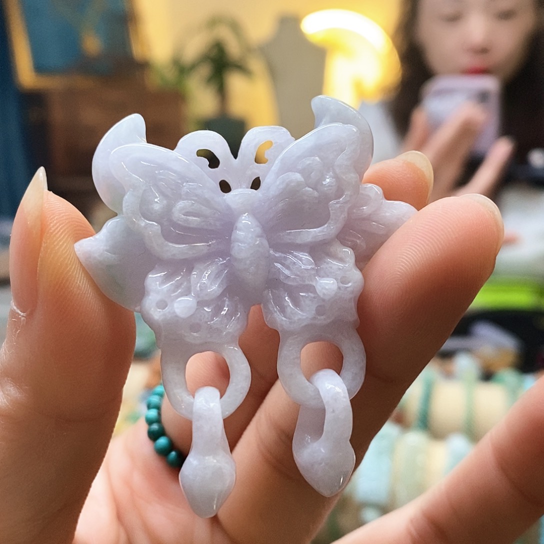 翡翠颈饰未镶嵌翡翠挂件