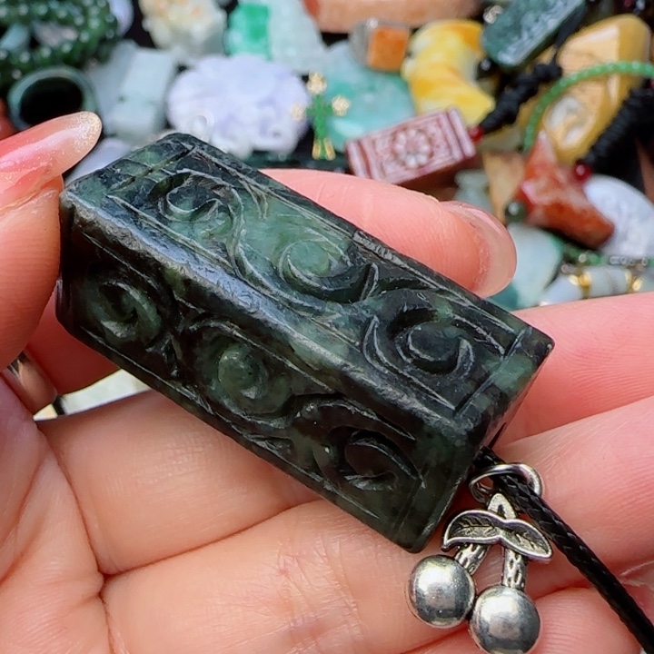 翡翠颈饰未镶嵌天然A货38