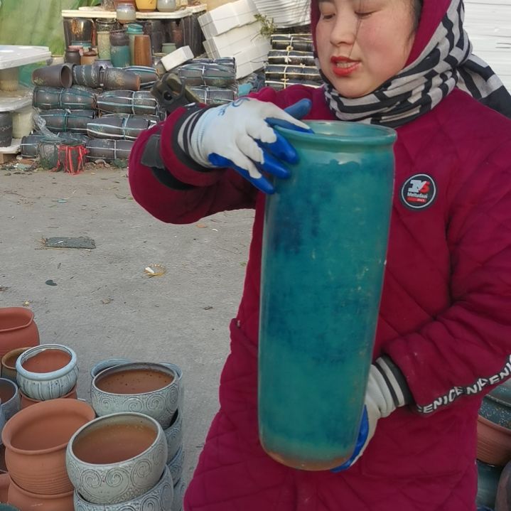 红陶口14高42～瑕疵