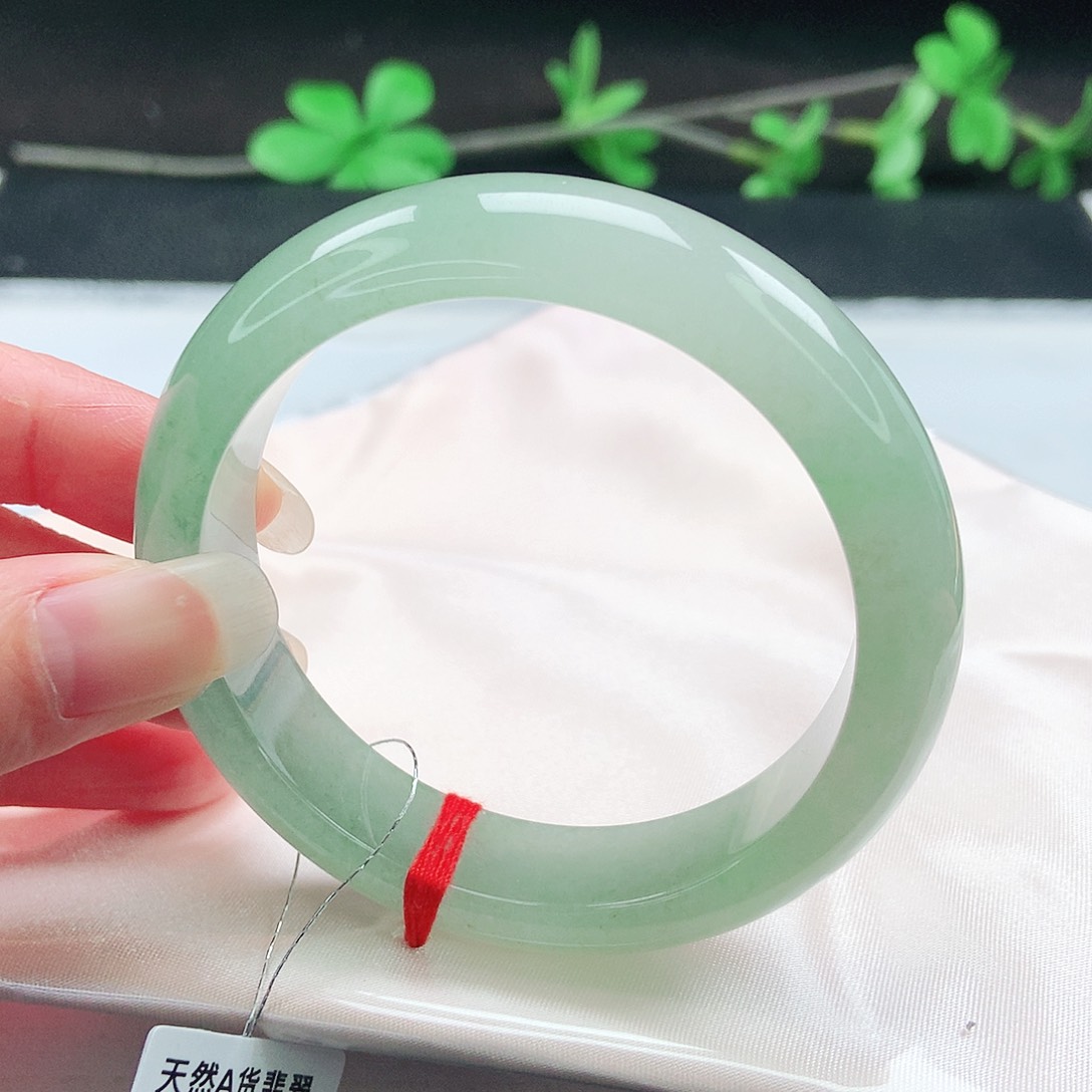 未镶嵌手镯翡翠56圈