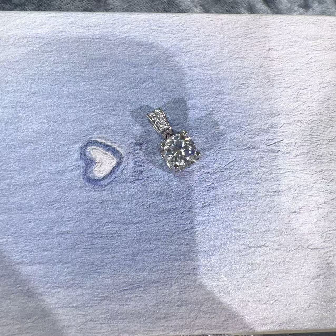 铂金Pt950吊坠  2.95克