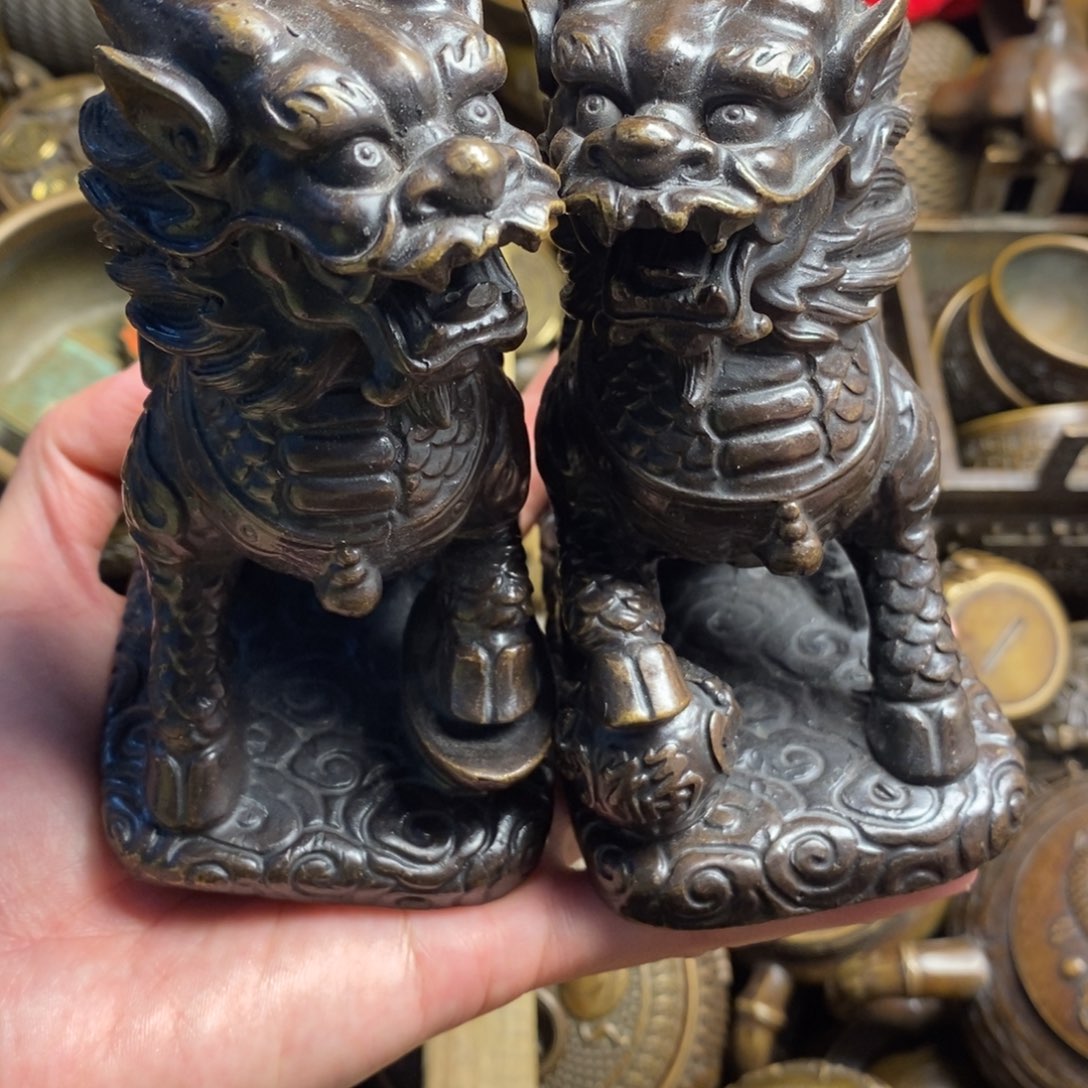 精美铜器做工精良