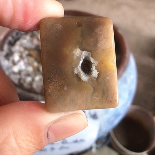 硅化玉吊坠未镶嵌
