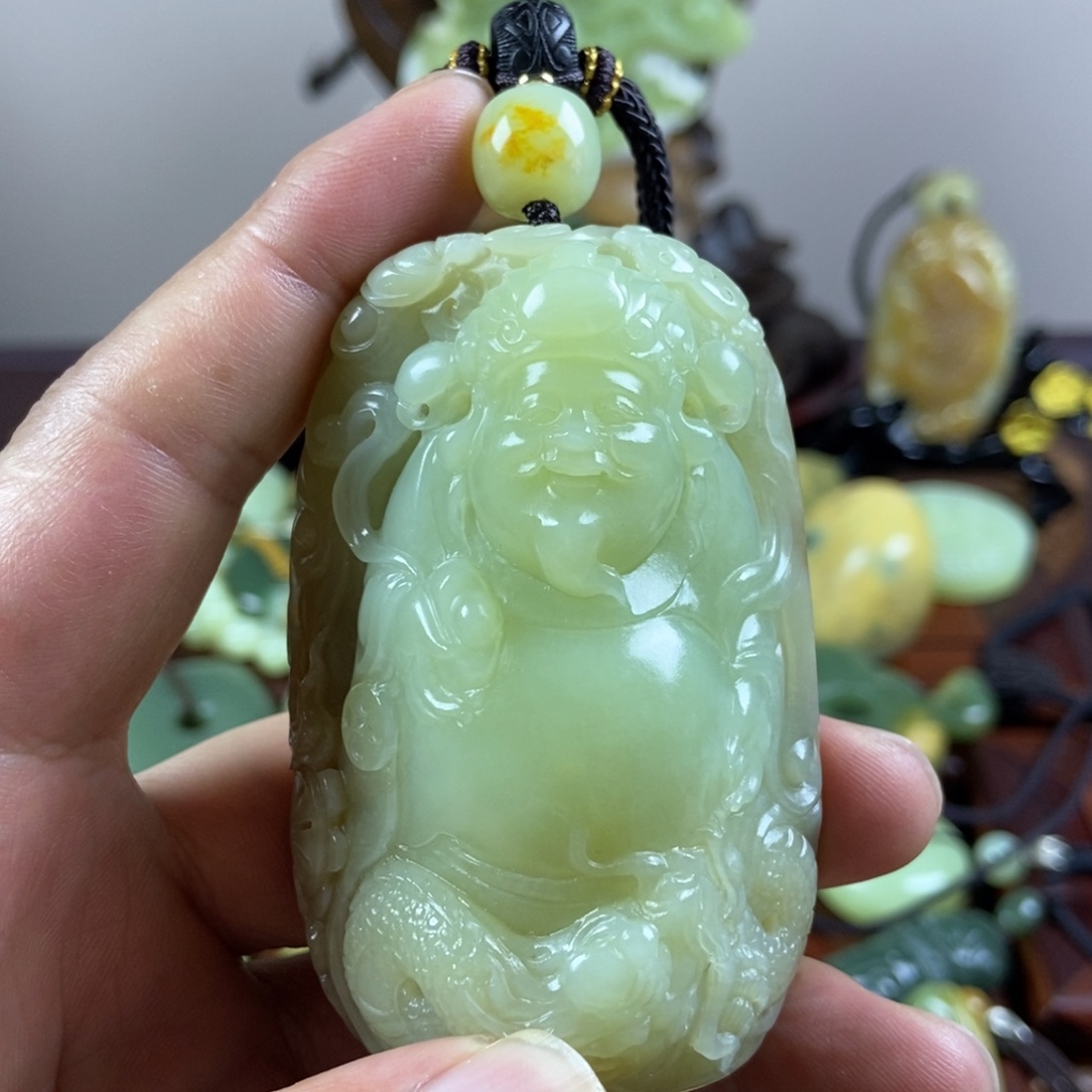 未镶嵌岫岩河磨玉（透闪石质玉）珠宝奇石