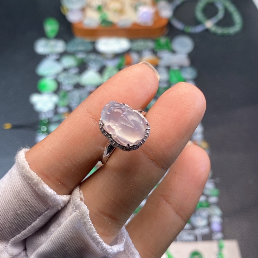 【闪购商品】翡翠挂件18K金镶嵌貔貅