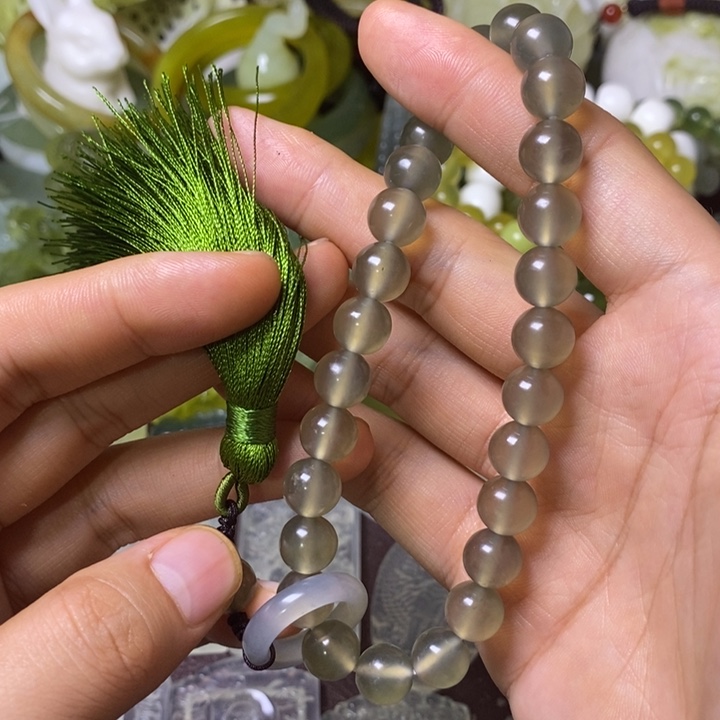 岫玉岫玉颈饰未镶嵌