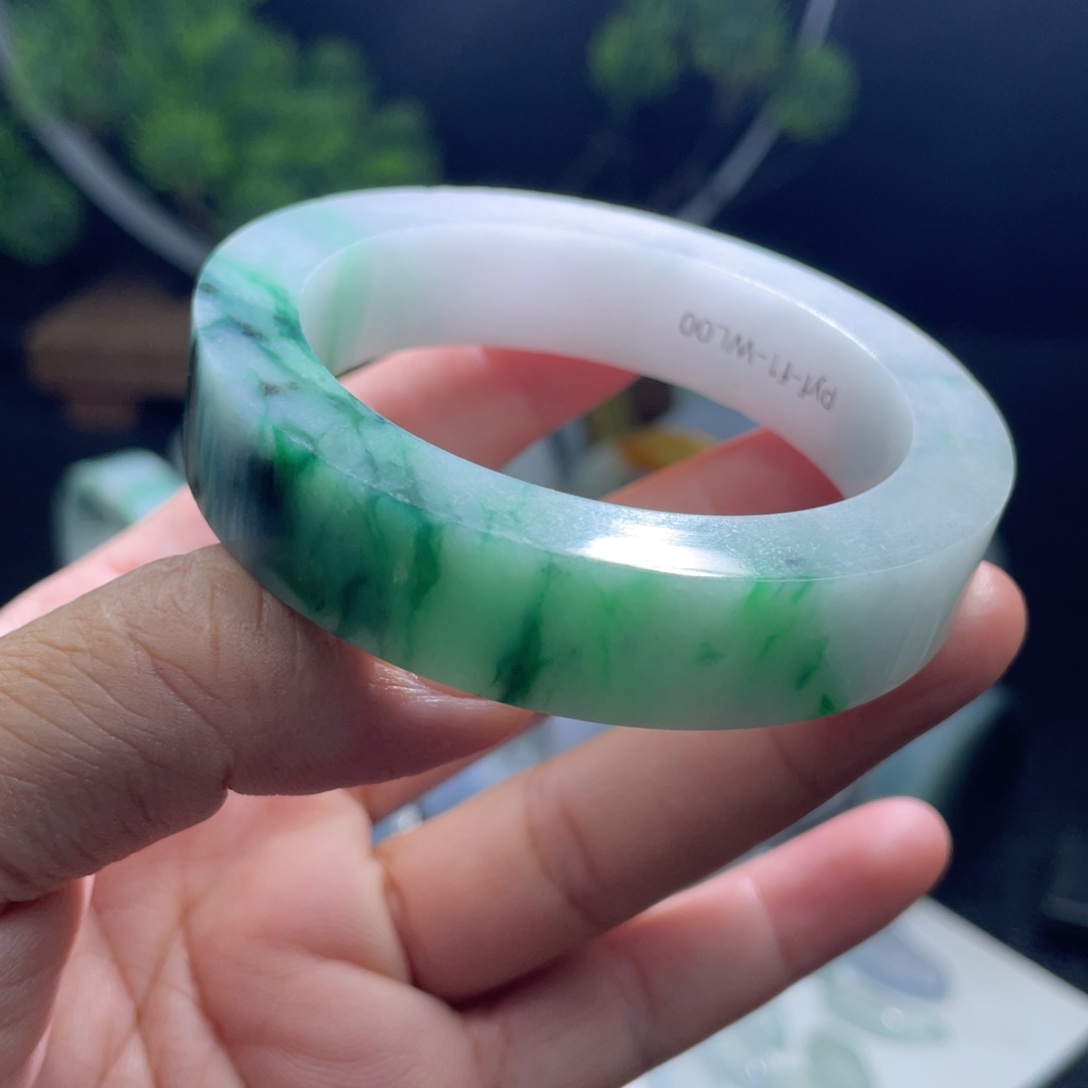 定制翡翠未镶嵌正圈