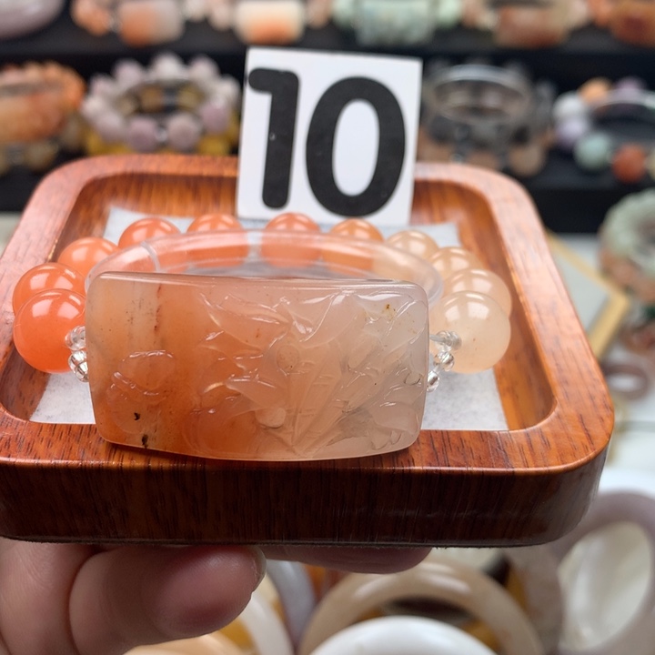 石英质玉手链未镶嵌