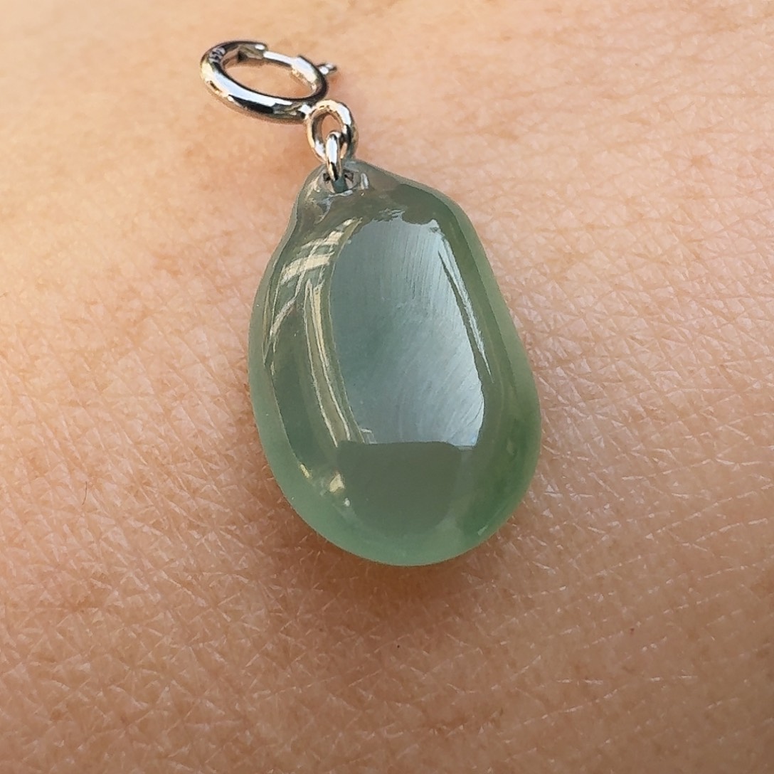 翡翠颈饰18K金镶嵌瓜