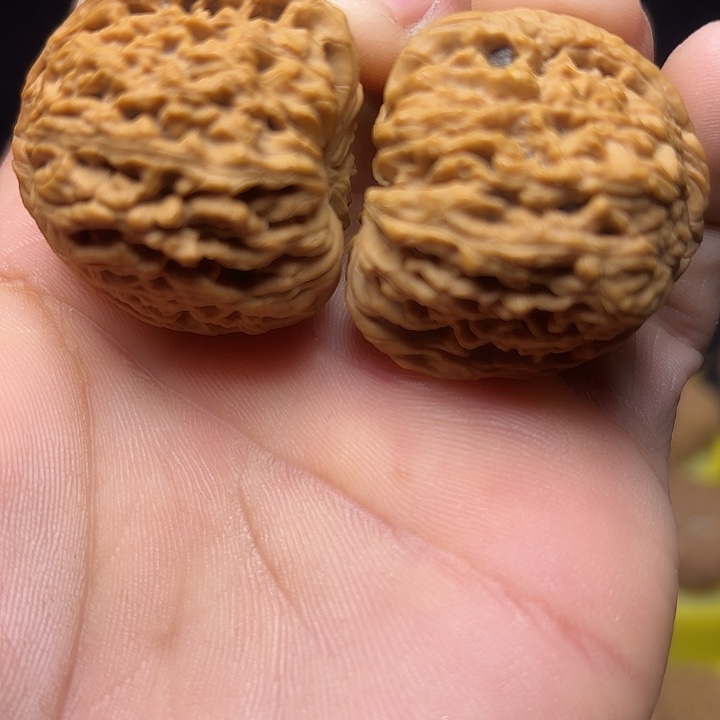 把件文玩核桃凹底拉丝窝头南疆37尺5