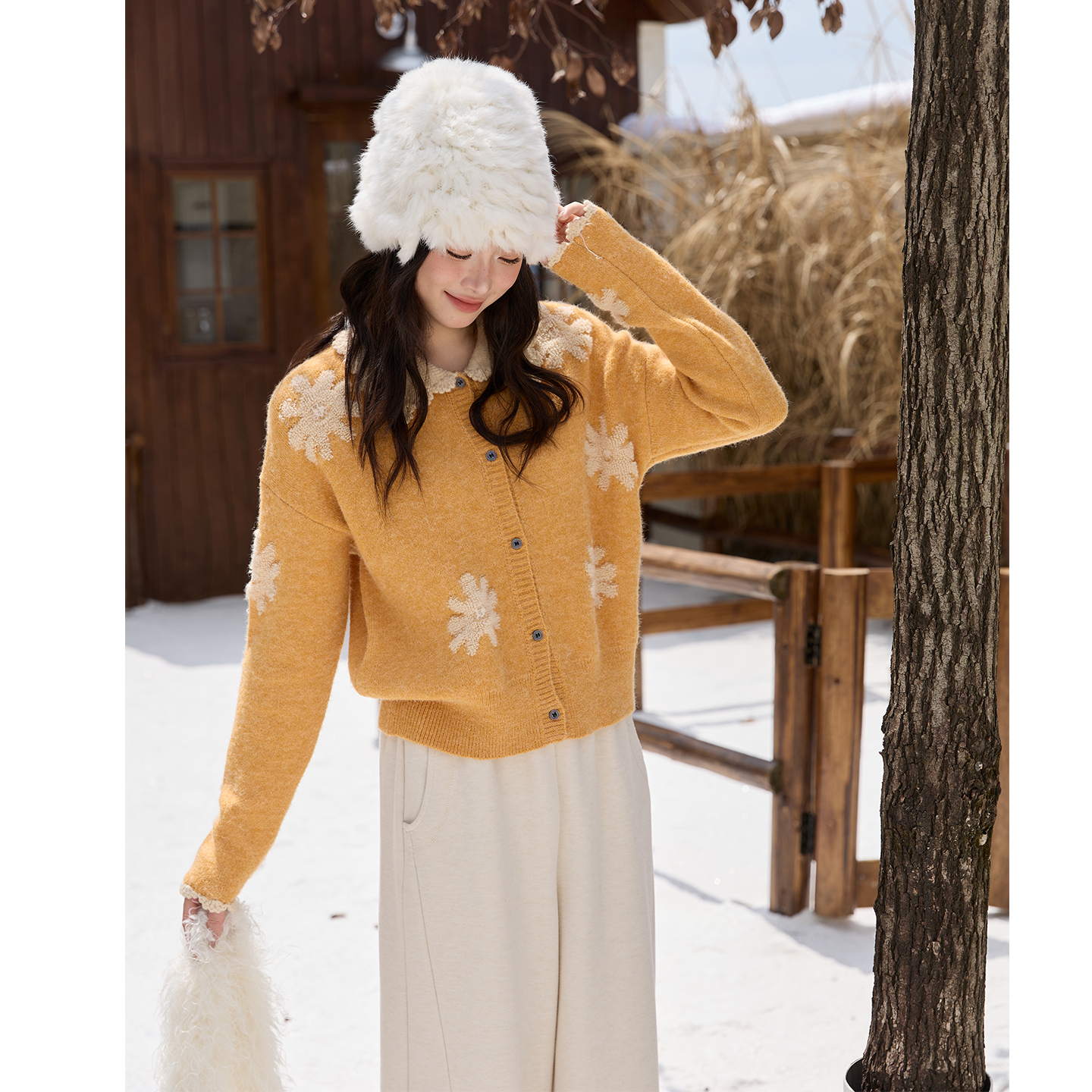 【绿子粉丝专享】谜秀黄色复古提花毛衣针织衫宽松慵懒风MXE88Z2691