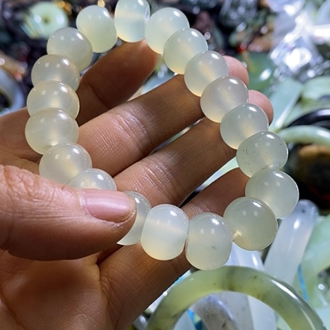 岫玉手链未镶嵌一个