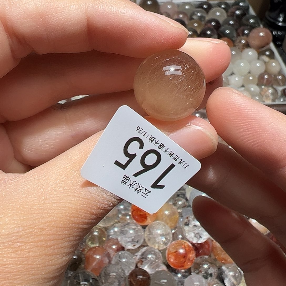 骜****水晶未镶嵌珠宝半成品