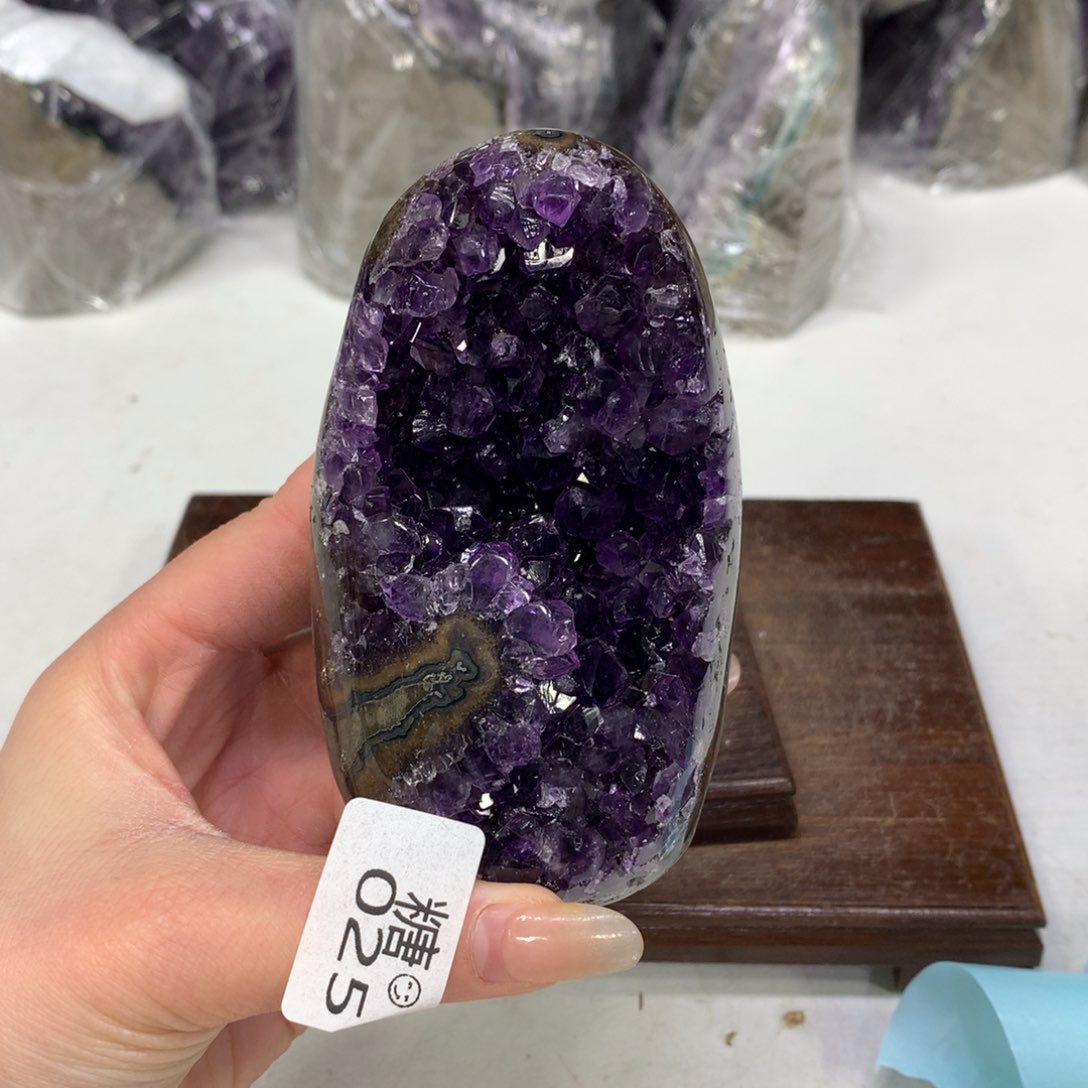 紫晶摆件未镶嵌水晶