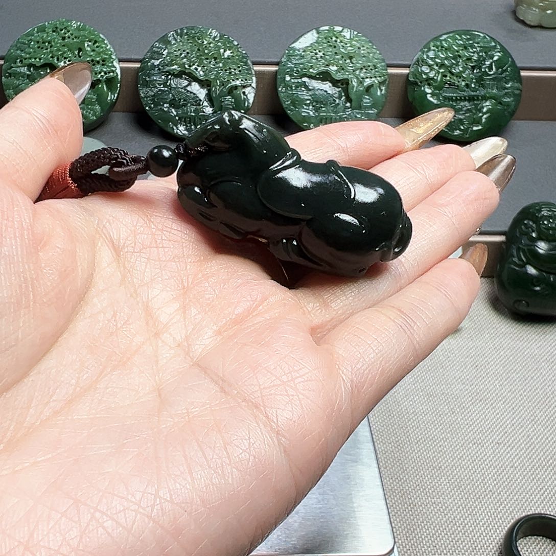 和田玉吊坠(不含链)未镶嵌