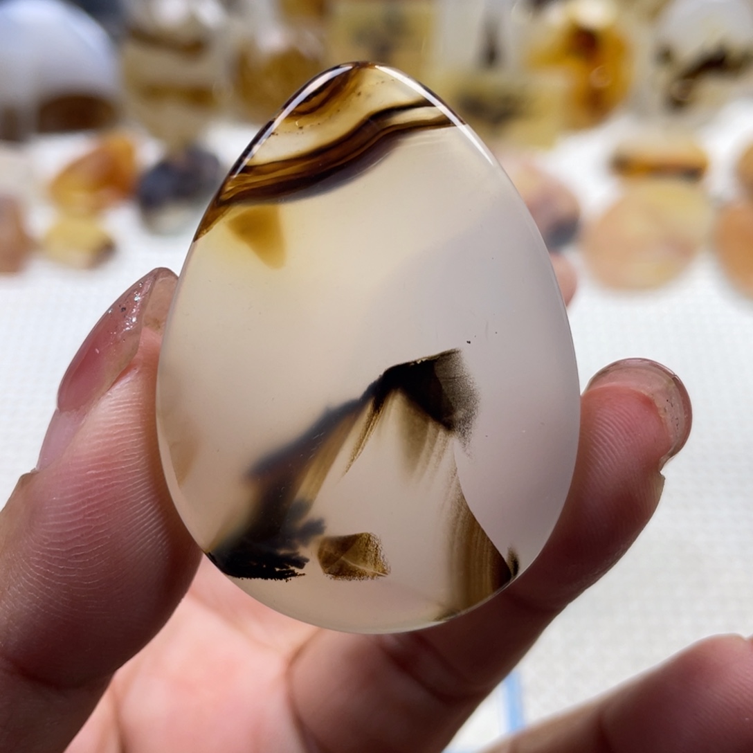 玛瑙/玉髓未镶嵌颈饰