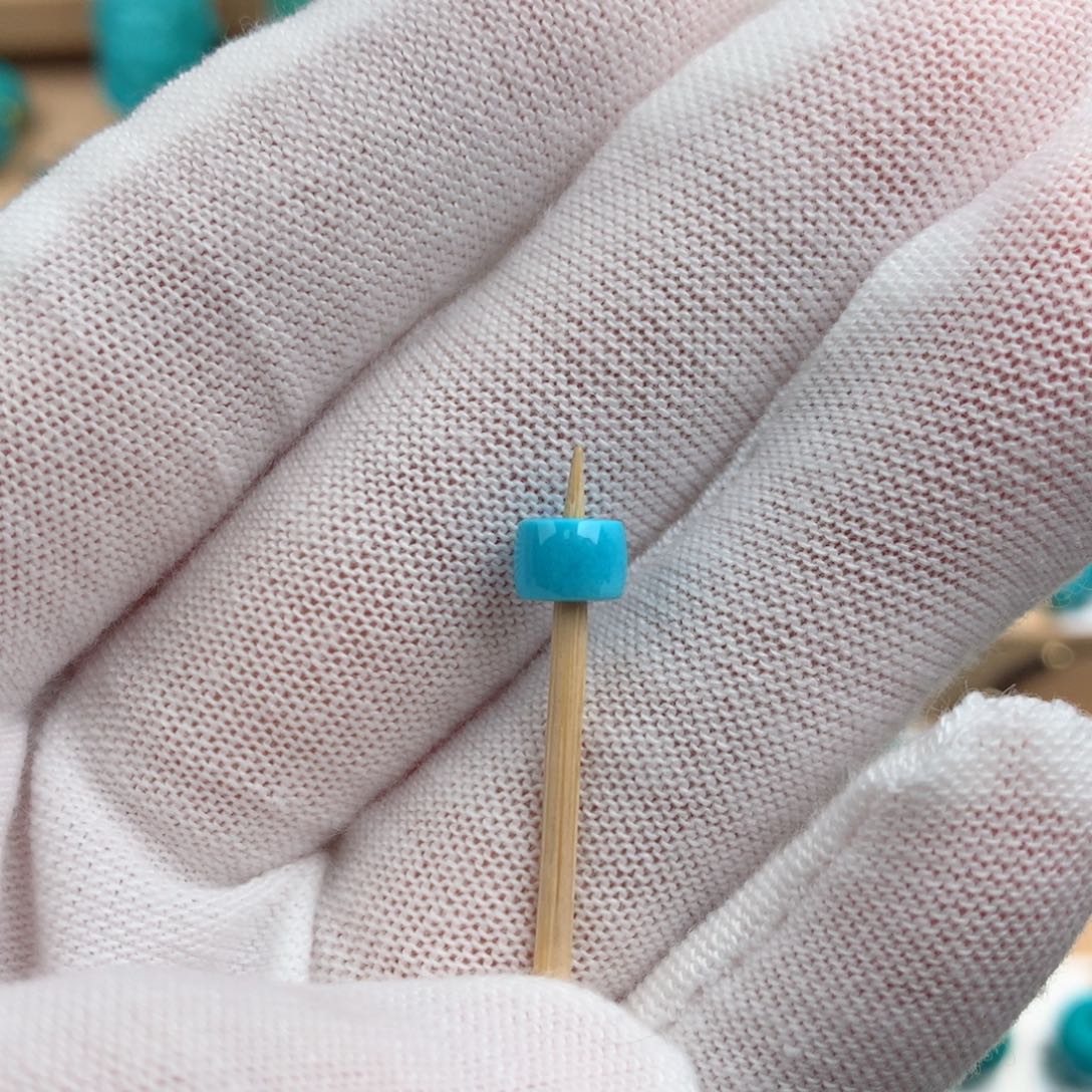 绿松石配饰未镶嵌5.9-4.2mm