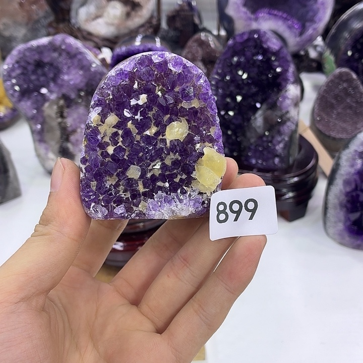 皓***罡水晶大型摆件（非配饰）未镶嵌