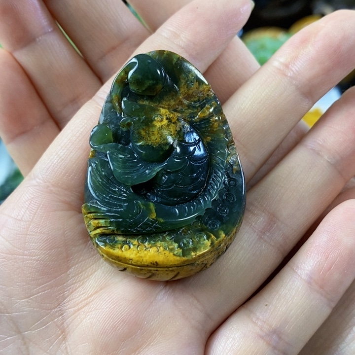 岫岩河磨玉（透闪石质玉）挂件吊坠未镶嵌