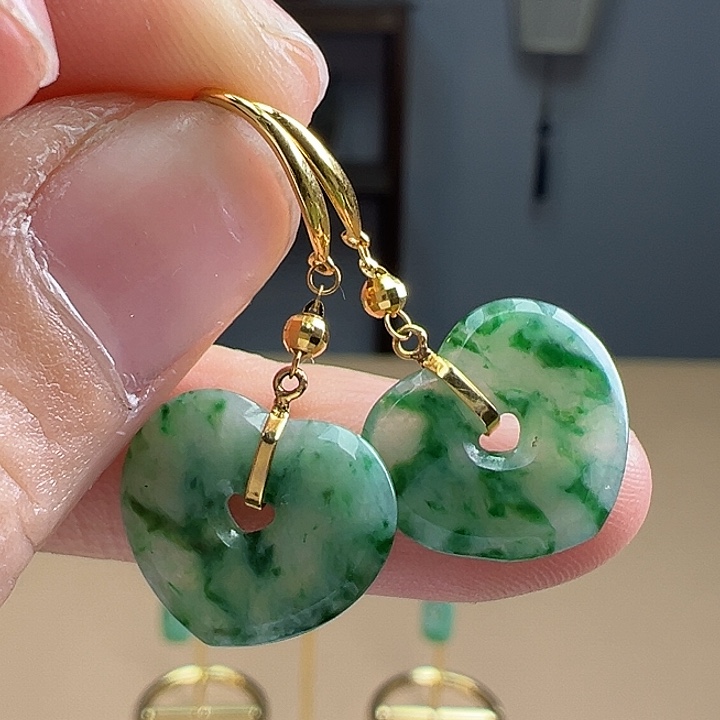 翡翠耳饰18K金镶嵌耳饰