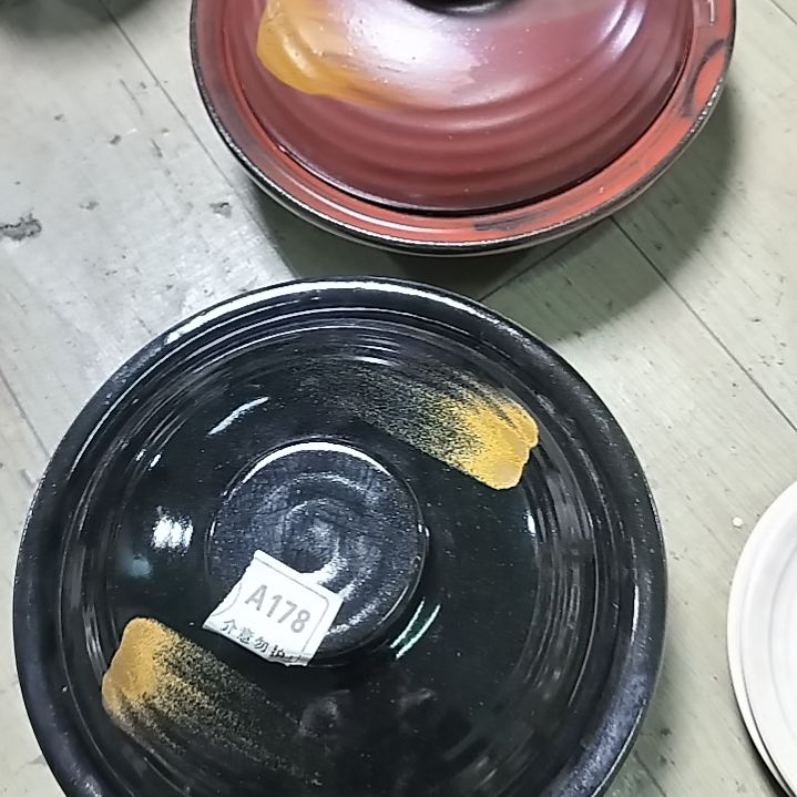 盘瓷片陶瓷杯盘壶碗都有