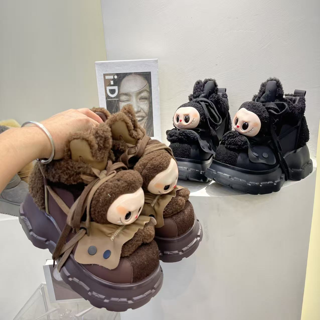 9cm增高小个子加绒加厚底雪地靴女冬季新款超轻软底可爱松糕短靴