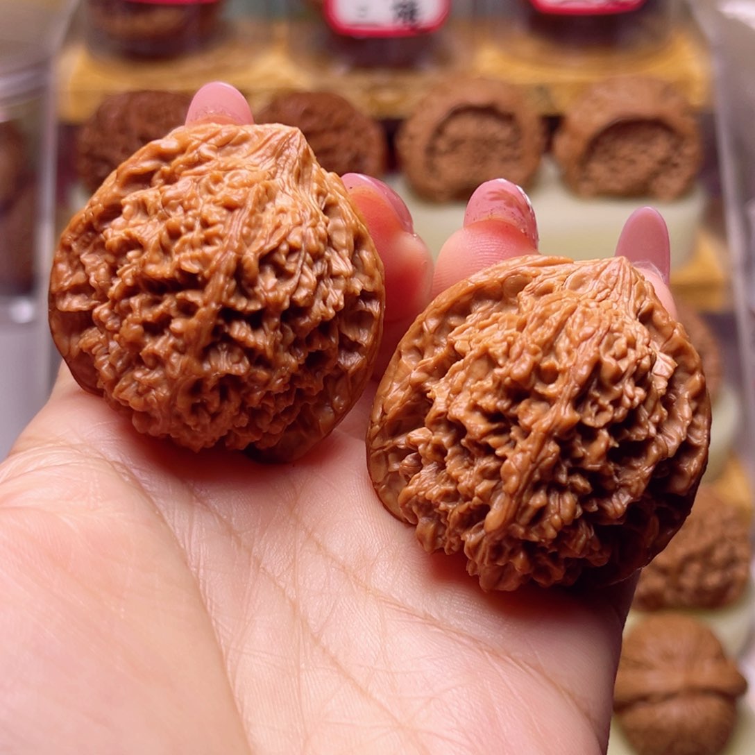 文玩核桃吊坠40尺全品满天星