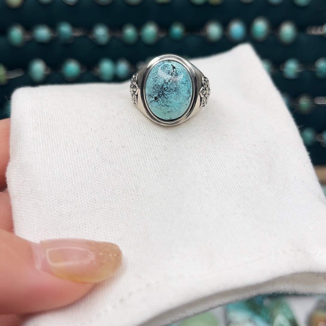 绿松石绿松石未镶嵌