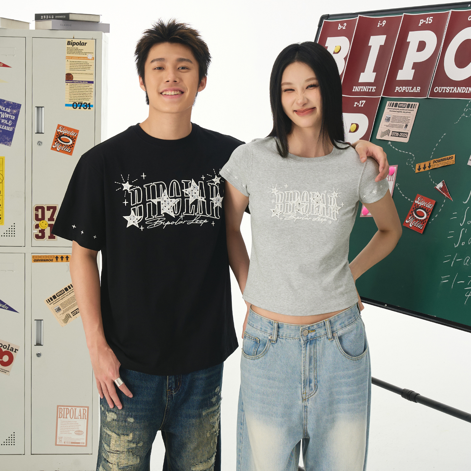 BIPOLAR星星蕾丝贴布圆领宽松短袖11S118  11L065