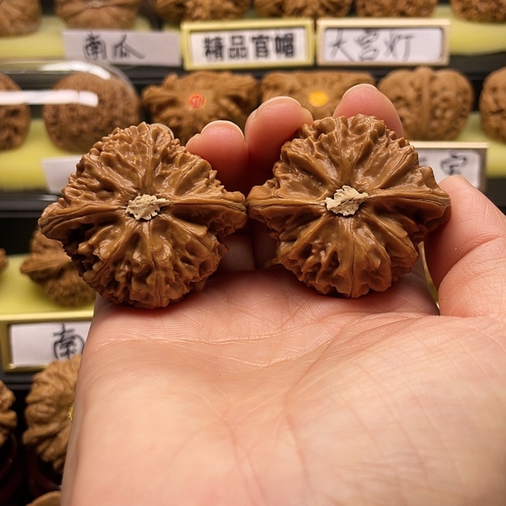 【闪购商品】吊坠文玩核桃宫灯44