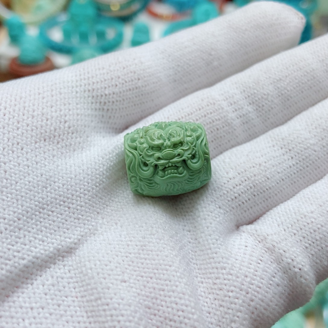 绿松石未镶嵌龙桶珠