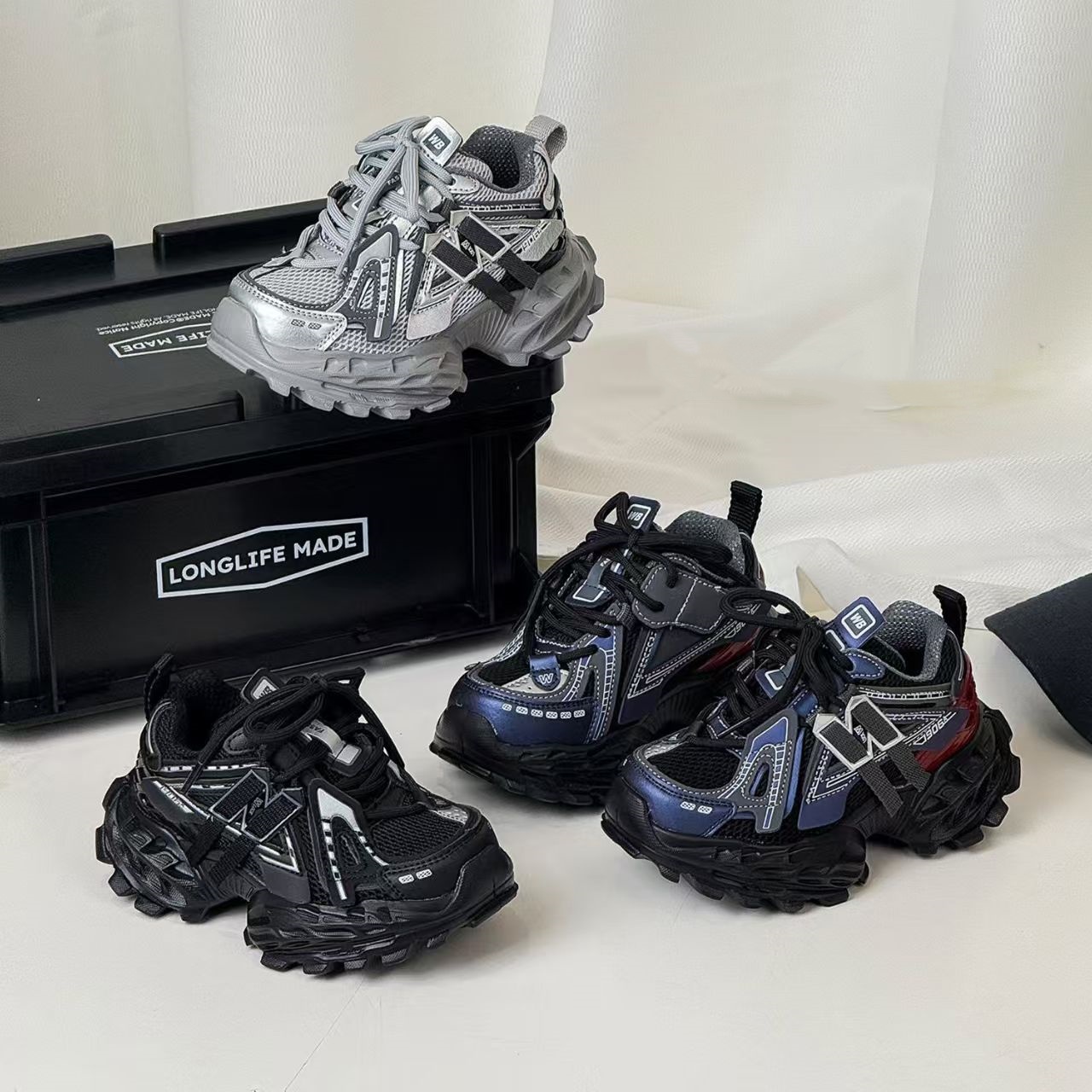 男童老爹鞋ins百搭时尚2025新款秋季轻便透气儿童运动厚底休闲鞋