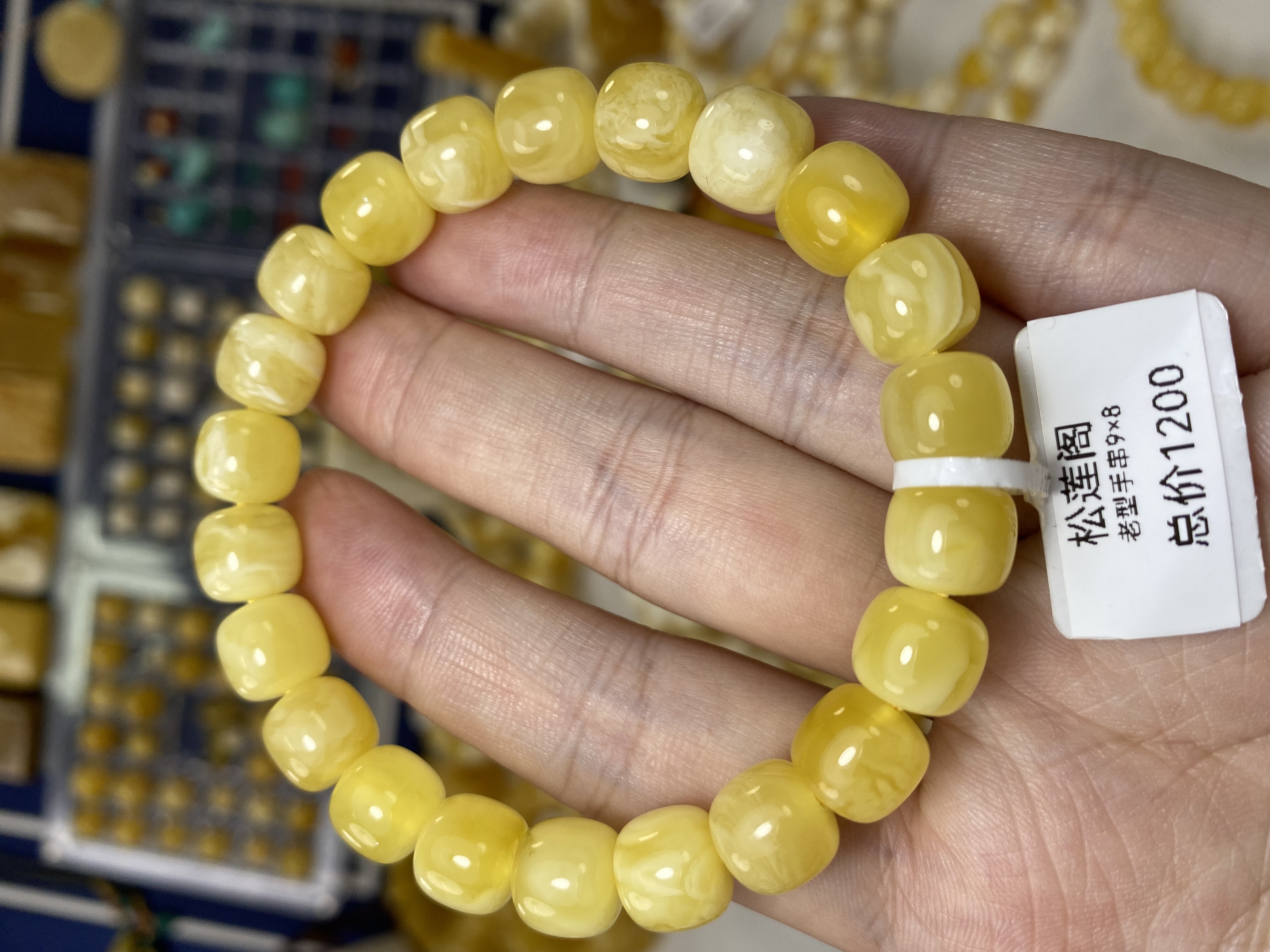 蜜蜡精工老型高桩满密鸡油黄浓蜡白花手串